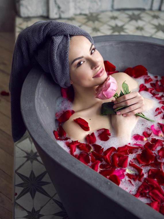 FACIAL
